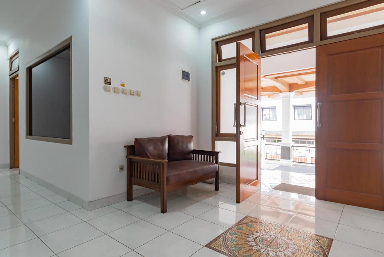 Reddoorz Plus Near Universitas Maranatha Bandung 2 Kültér fotó